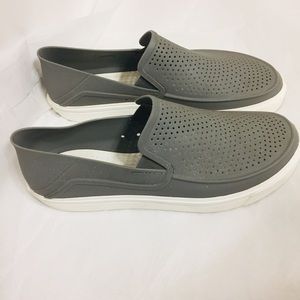 Croc Mens Slip On Shoes. Size 11